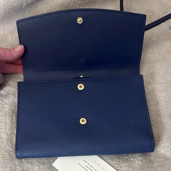 Beautiful Kate Spade Cross Body Wallet. NEW - Picture 5 of 10